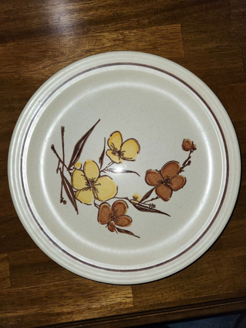 HLC188 by Homer Laughlin 1977 Chop Plate 12.5" brown yellow flowers stoneware